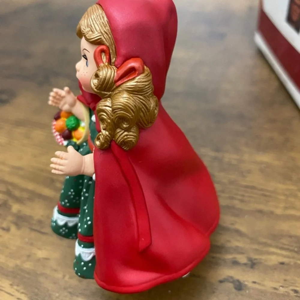 Madame Alexander Little Red Riding Hood Ornament